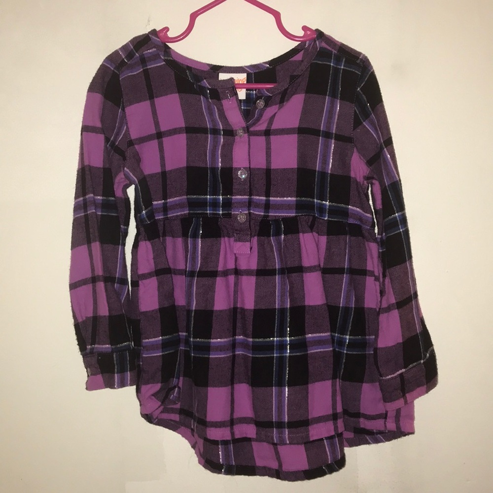 “Girls” long sleeved shirt
